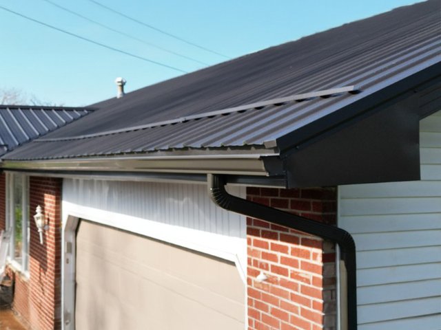 Seamless gutter installation by Platinum Home Exteriors